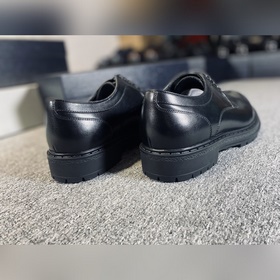 Оригинальная модель! Новая коллекция Prada, синхронная продажа в 