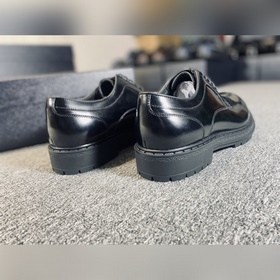 Оригинальная модель! Новая коллекция Prada, синхронная продажа в 