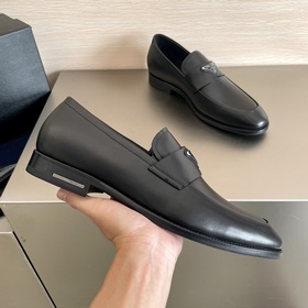 Prada/Прада Новая серия мужских кожаных лофей Saffiano Импортная