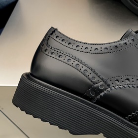 Prada/Prada Мужские классические кожаные туфли с рельефным узором