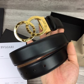 Ширина 3,5 см, длина 90-110 см.