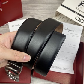 Ширина 3,5 см, длина 80-110 см.