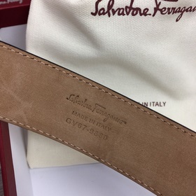 Ширина 3,5 см, длина 80-110 см.