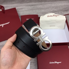 Ширина 3,5 см, длина 80-110 см.