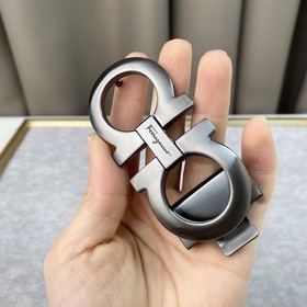 Ширина 3,5 см, длина 80-110 см.