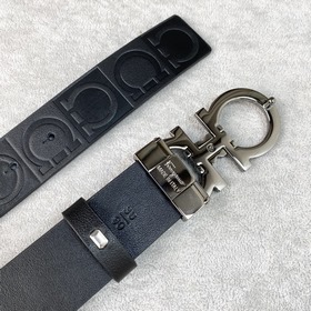 Ширина 3,5 см, длина 80-110 см.