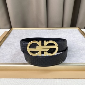 Ширина 3,5 см, длина 80-110 см.