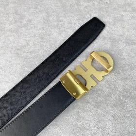 Ширина 3,5 см, длина 80-110 см.