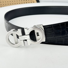 Ширина 3,5 см, длина 80-110 см.