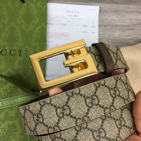 Ширина 3,5 см, длина 80-110 см.