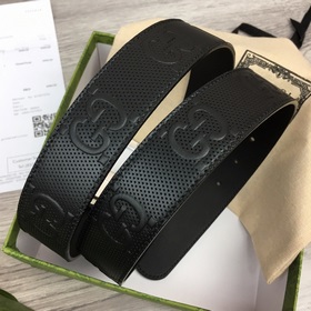 Ширина 3,5 см, длина 80-110 см.