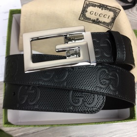 Ширина 3,5 см, длина 80-110 см.
