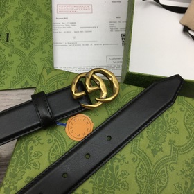 Ширина 3,5 см, длина 80-110 см.