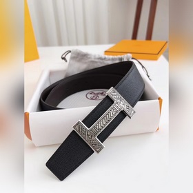 Ширина 3,8 см, длина 80-110 см.