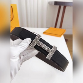 Ширина 3,8 см, длина 80-110 см.