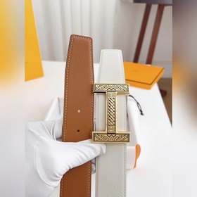 Ширина 3,8 см, длина 80-110 см.