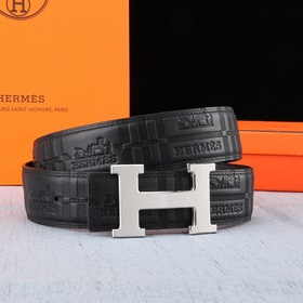 Ширина 3,8 см, длина 80-110 см.