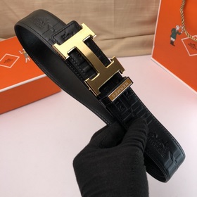 Ширина 3,8 см, длина 80-110 см.