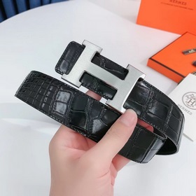 Ширина 3,8 см, длина 80-110 см.
