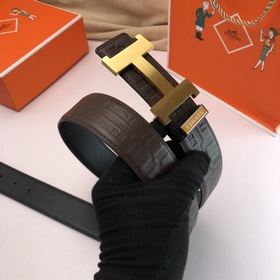 Ширина 3,8 см, длина 80-110 см.