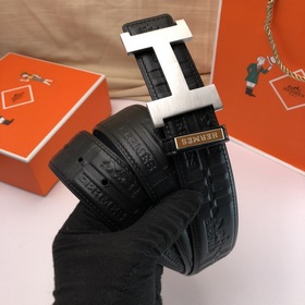 Ширина 3,8 см, длина 80-110 см.