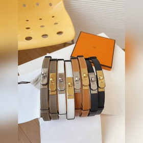 Ширина 1,8 см, длина 80-110 см.