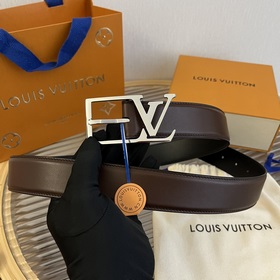 Ширина 3,5 см, длина 80-110 см.