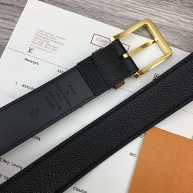 Ширина 3,5 см, длина 80-110 см.
