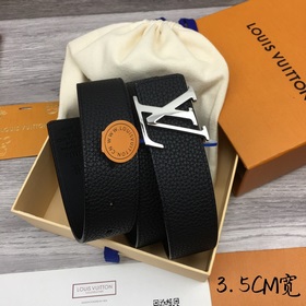 Ширина 3,5 см, длина 80-110 см.