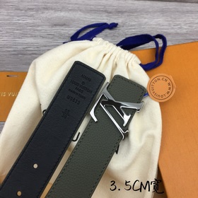 Ширина 3,5 см, длина 80-110 см.