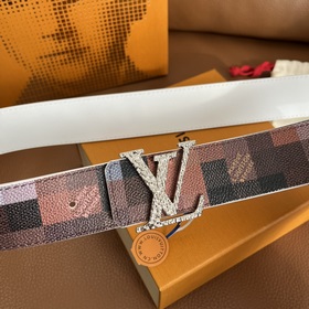 Ширина 4,0 см, длина 80-110 см.