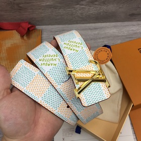 Ширина 4,0 см, длина 80-110 см.