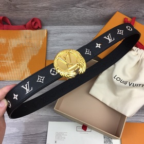 Ширина 3,0 см, длина 80-110 см.