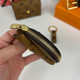 Ширина 3,0 см, длина 80-110 см.