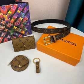 Ширина 3,0 см, длина 80-110 см.
