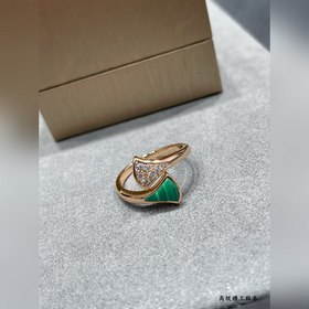 Материал： V-золото 3850180 Размер： 678 Кольцо с веерообразной опр