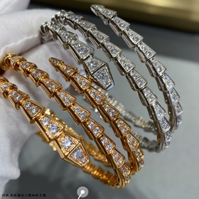 Материал V-Gold 5150560. Браслет Bulgari с тремя кольцами, полнос