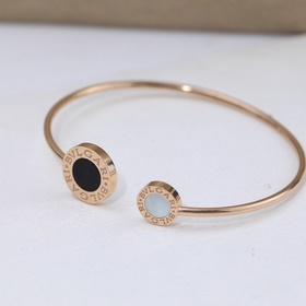 Браслет Bulgari — открытый дизайн. Новая модель браслета BVLGAR —