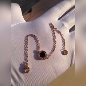 Двусторонний вращающийся браслет Bulgari из черно-белой керамики 