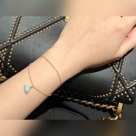 Материал V-Gold 2110170. Браслет Bulgari с небольшими веерообразн