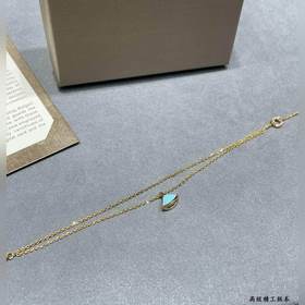 Материал V-Gold 2110170. Браслет Bulgari с небольшими веерообразн