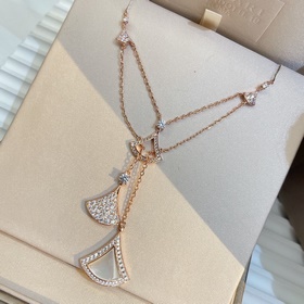 Bvlgari Новая серия Diva с пятью юбками. Ожерелье, выполненное из