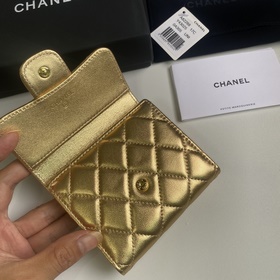 CHANEL Классический короткий кошелек с тремя складками, модель A