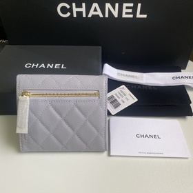 CHANEL Классический короткий кошелек с тремя складками, модель A