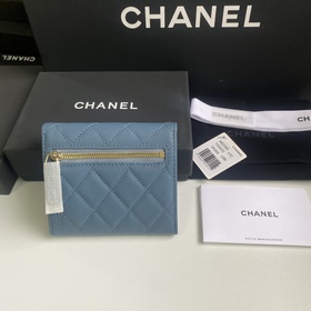 CHANEL Классический короткий кошелек с тремя складками, модель A