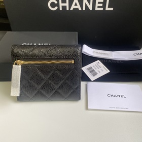 CHANEL Классический короткий кошелек с тремя складками, модель A