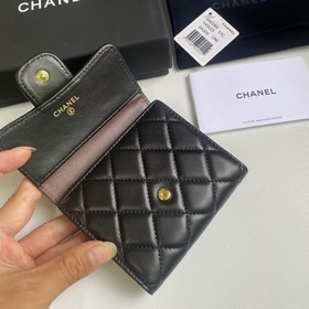CHANEL Классический короткий кошелек с тремя складками, модель A