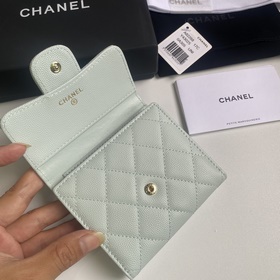 CHANEL Классический короткий кошелек с тремя складками, модель A