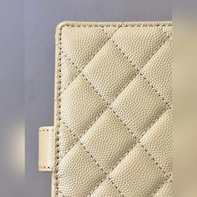 CHANEL 96066 Желтый Яркий цвет, который делает вас моложе и энерг