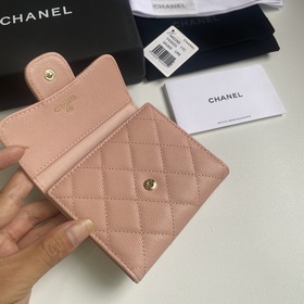 CHANEL Классический короткий кошелек с тремя складками, модель A
